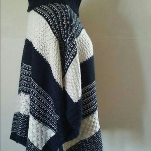 Wool Blend Soft Oversized Blk Ecru Poncho